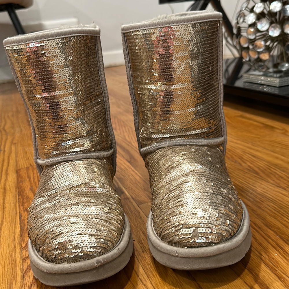 UGG Sequence Sparkle Short Boot